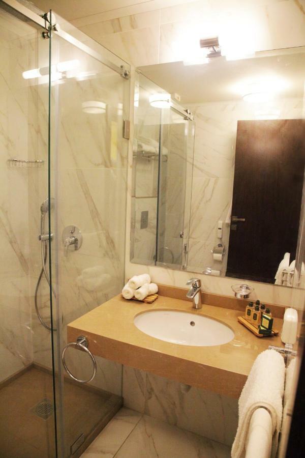 Grand Concerto Hotel 贝鲁特 外观 照片